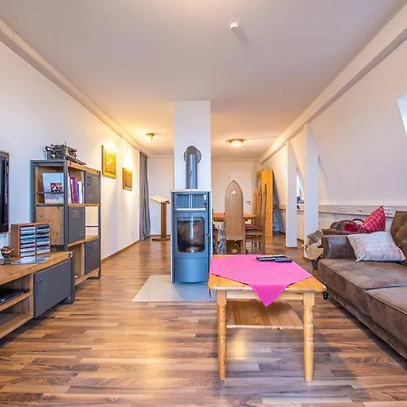 Schloss Auerbach Grosse Appartement Bensheim