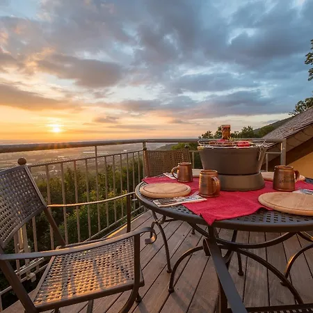 Schloss Auerbach Grosse * Bensheim